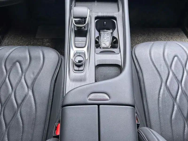 Chery Arrizo 8 PRO 2025 1.6T DCT Luxury+ — миниатюра 12