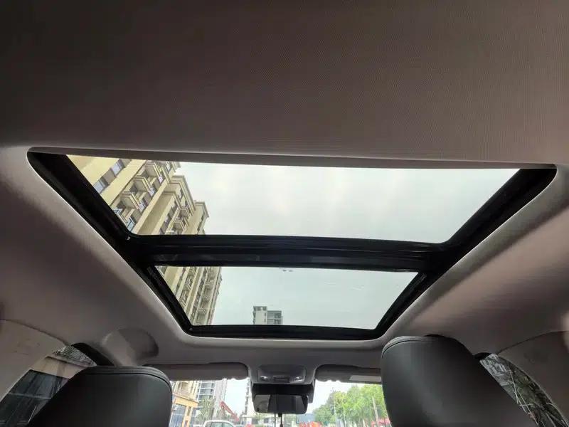 Chery Arrizo 8 PRO 2025 1.6T DCT Luxury+ — миниатюра 15