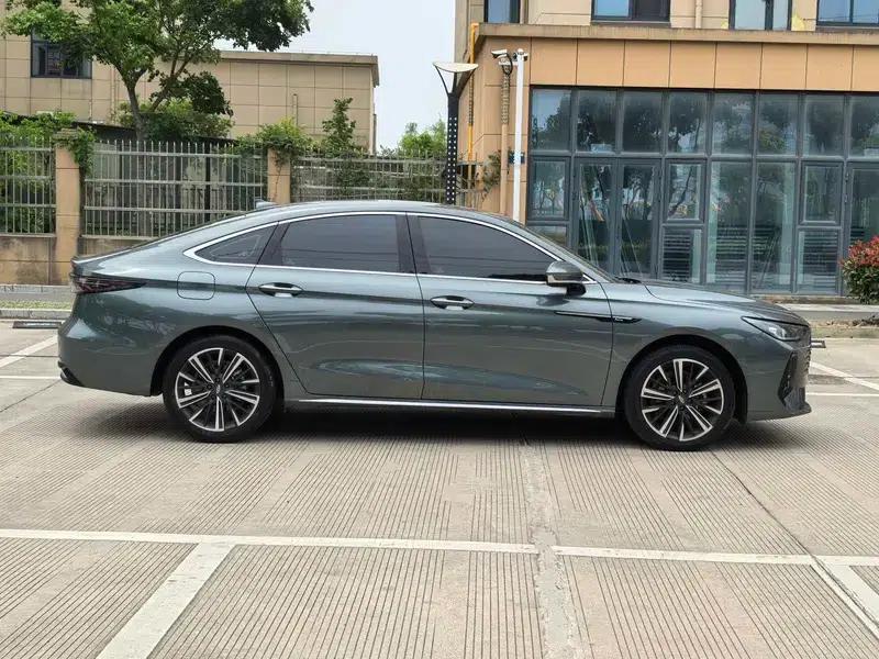 Chery Arrizo 8 PRO 2025 1.6T DCT Luxury+ — миниатюра 5