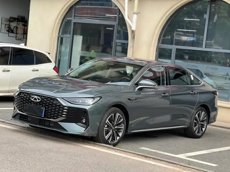 Chery Arrizo 8 PRO 2025 1.6T DCT Luxury+ — миниатюра 1