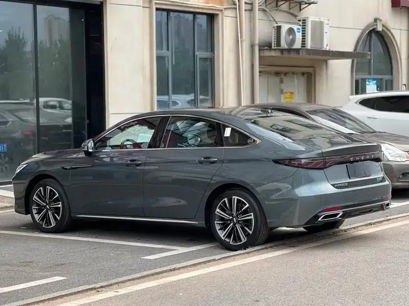 Chery Arrizo 8 PRO 2025 1.6T DCT Luxury+ — миниатюра 4