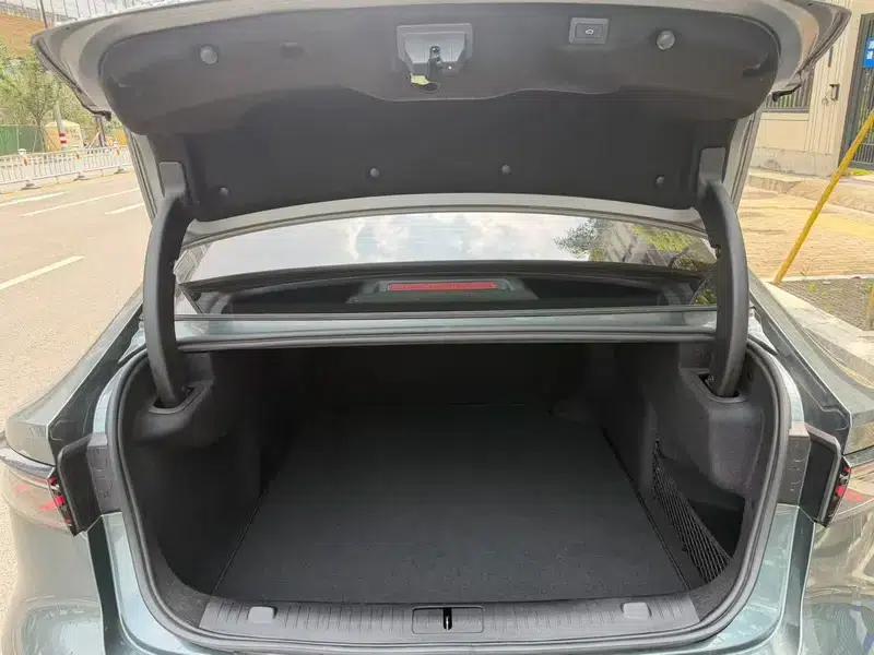 Chery Arrizo 8 PRO 2025 1.6T DCT Luxury+ — миниатюра 17