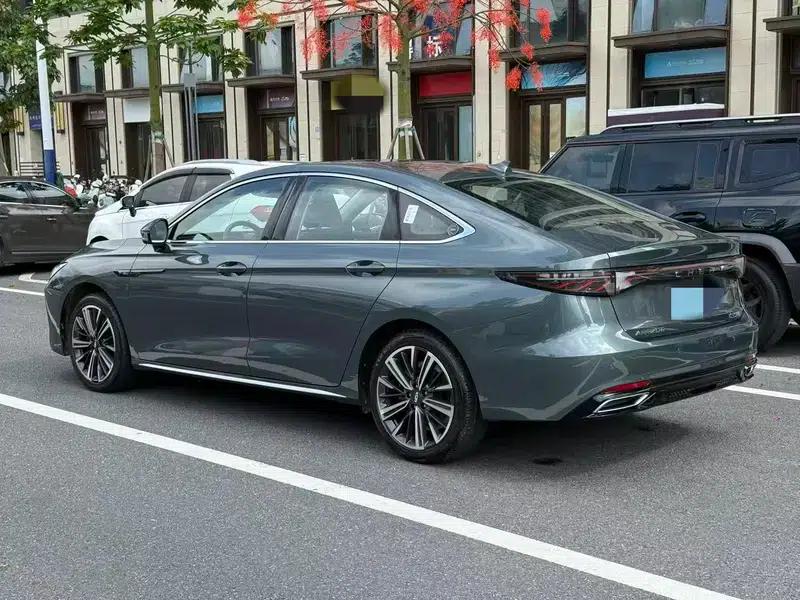Chery Arrizo 8 PRO 2025 1.6T DCT Luxury+ — миниатюра 4