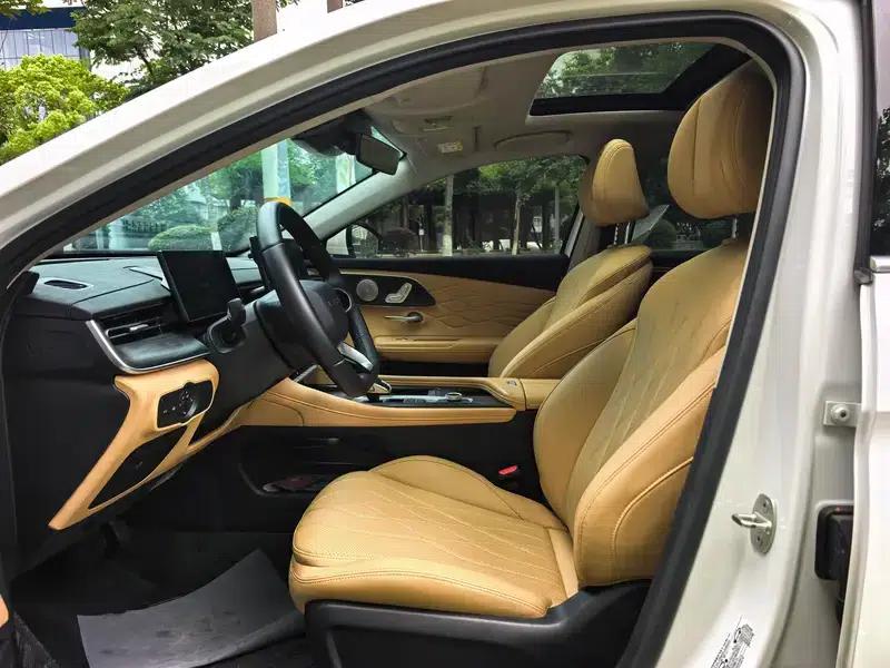Chery Arrizo 8 PRO 2025 1.6T DCT Luxury Edition — миниатюра 14