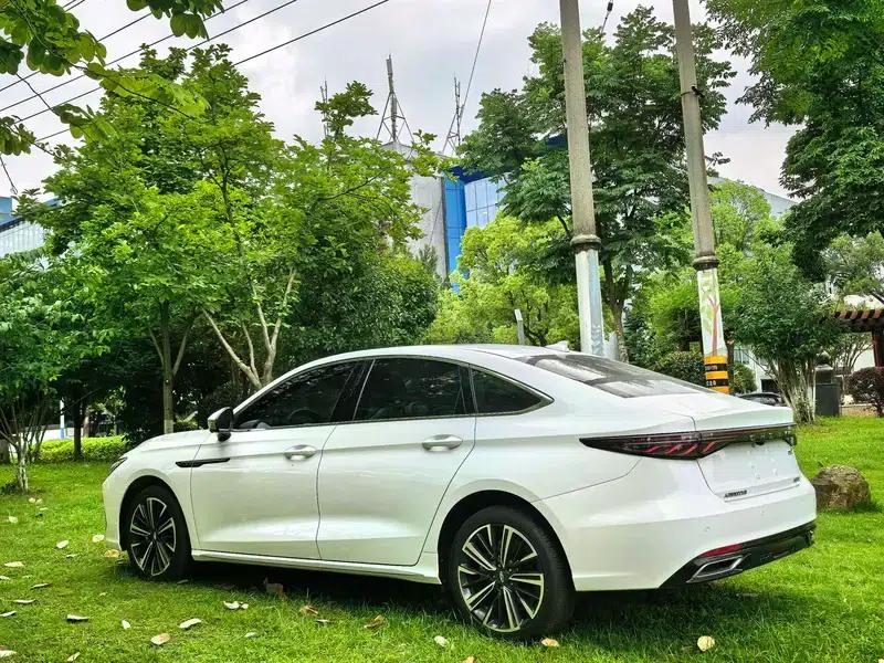 Chery Arrizo 8 PRO 2025 1.6T DCT Luxury Edition — миниатюра 5