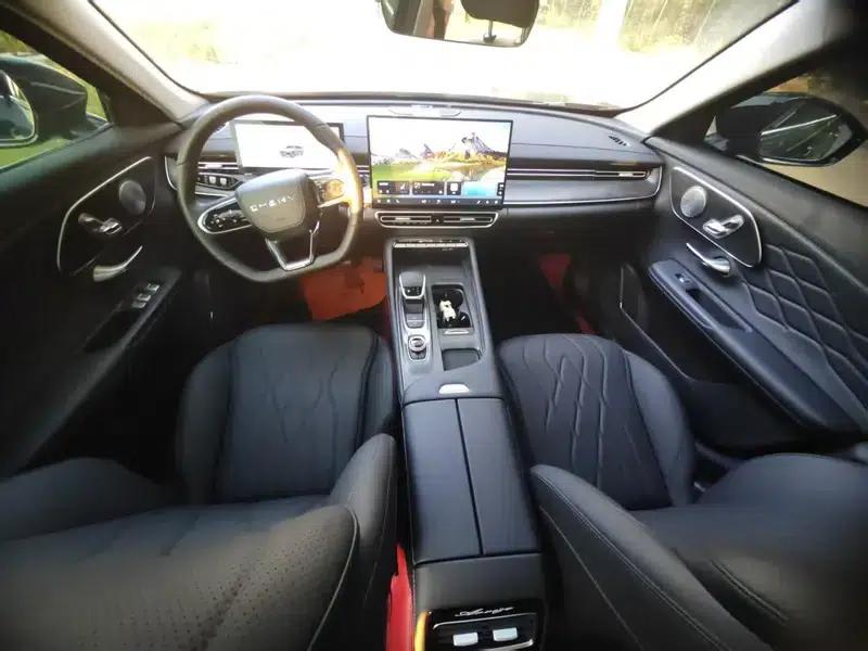 Chery Arrizo 8 PRO 2025 1.6T DCT Luxury Edition — миниатюра 7