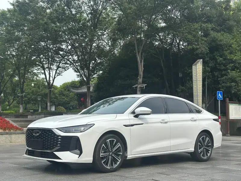 Chery Arrizo 8 PRO 2025 1.6T DCT Standard Edition — миниатюра 1