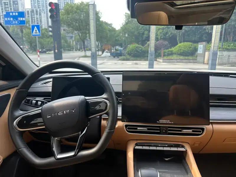Chery Arrizo 8 PRO 2025 1.6T DCT Standard Edition — миниатюра 14