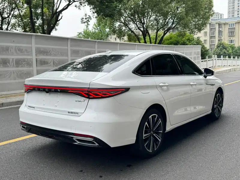 Chery Arrizo 8 PRO 2025 1.6T DCT Comfort Model — миниатюра 7
