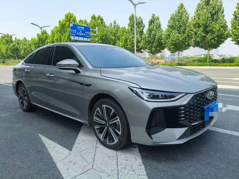 Chery Arrizo 8 PRO 2025 1.6T DCT Luxury Edition — миниатюра 3