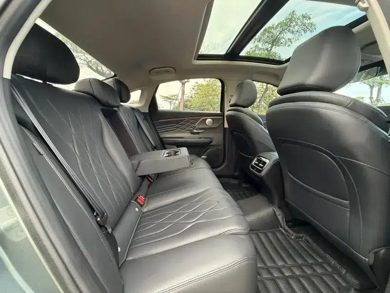Chery Arrizo 8 PRO 2025 1.6T DCT Luxury Edition — миниатюра 14