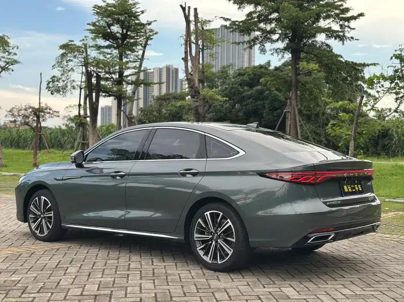 Chery Arrizo 8 PRO 2025 1.6T DCT Luxury Edition — миниатюра 4