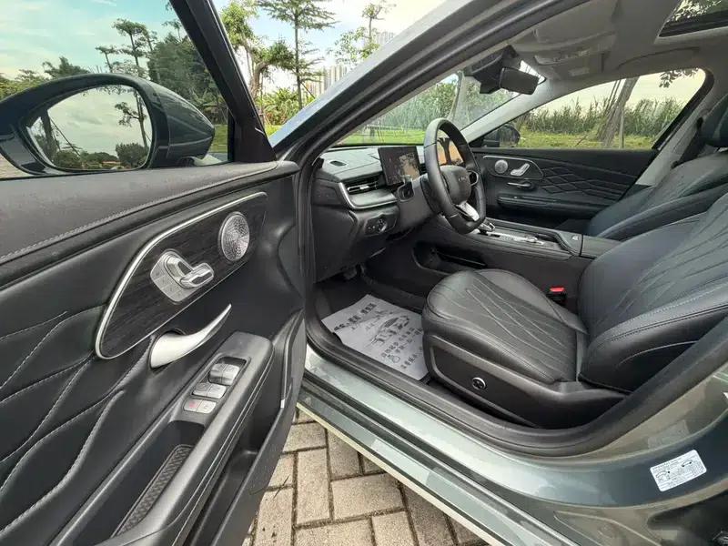 Chery Arrizo 8 PRO 2025 1.6T DCT Luxury Edition — миниатюра 8