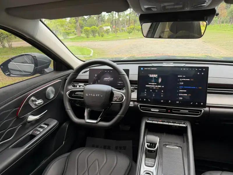 Chery Arrizo 8 PRO 2025 1.6T DCT Luxury Edition — миниатюра 9