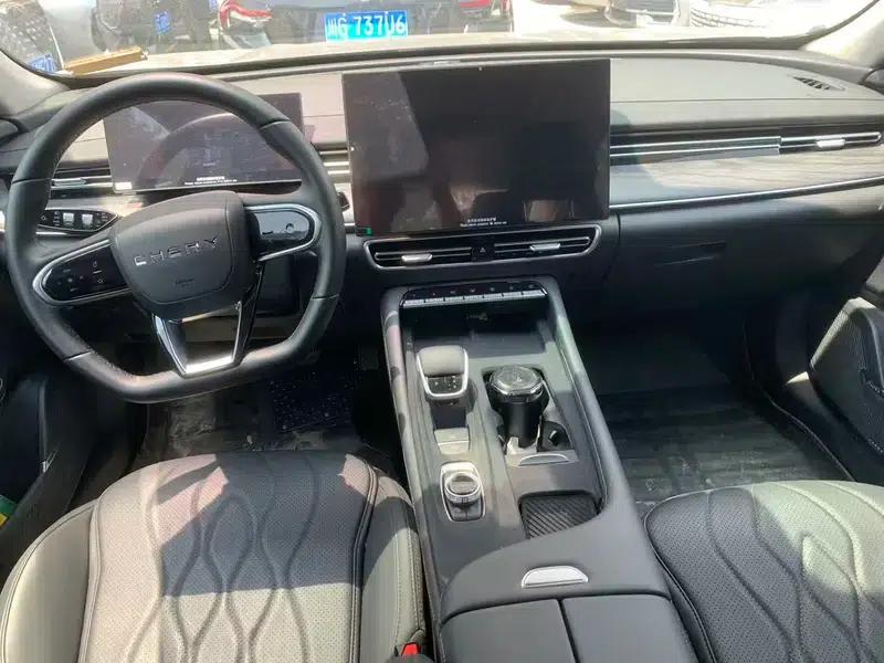 Chery Arrizo 8 PRO 2025 1.6T DCT Luxury Edition — миниатюра 7