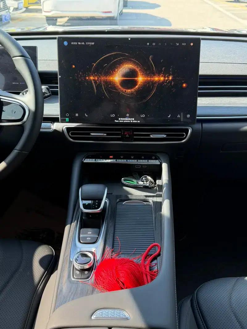 Chery Arrizo 8 PRO 2025 1.6T DCT Luxury Edition — миниатюра 11