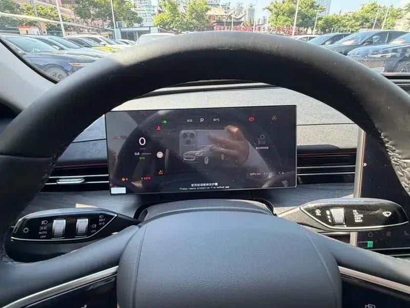 Chery Arrizo 8 PRO 2025 1.6T DCT Luxury Edition — миниатюра 12