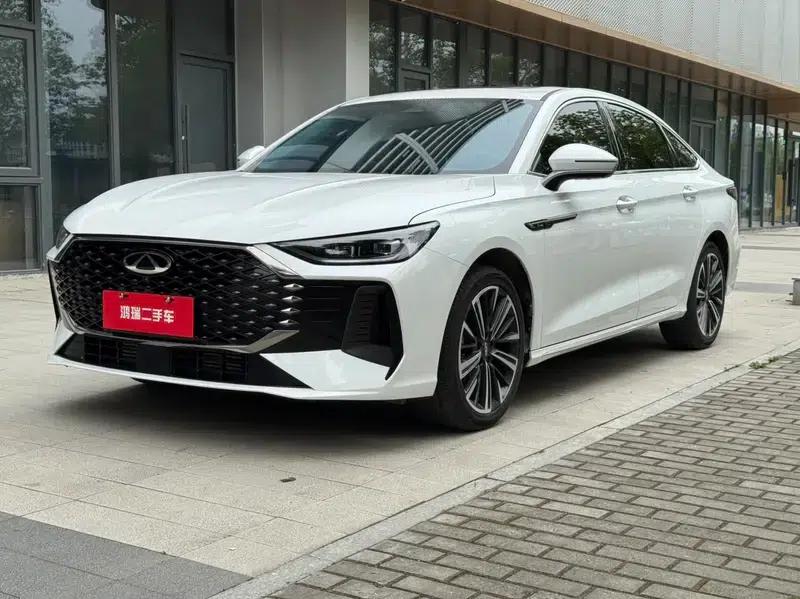 Chery Arrizo 8 PRO 2025 1.6T DCT Luxury Edition — миниатюра 1