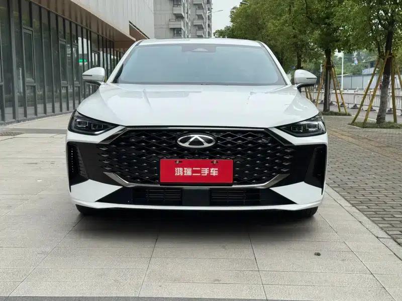 Chery Arrizo 8 PRO 2025 1.6T DCT Luxury Edition — миниатюра 2
