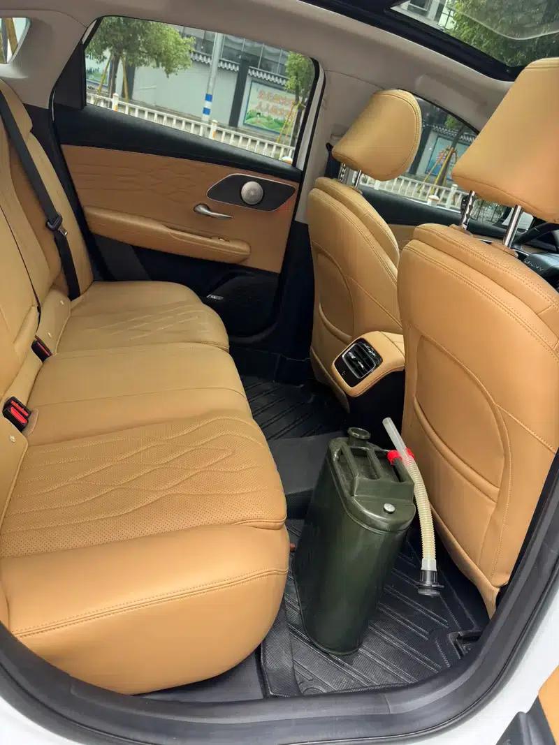 Chery Arrizo 8 PRO 2025 1.6T DCT Luxury Edition — миниатюра 19