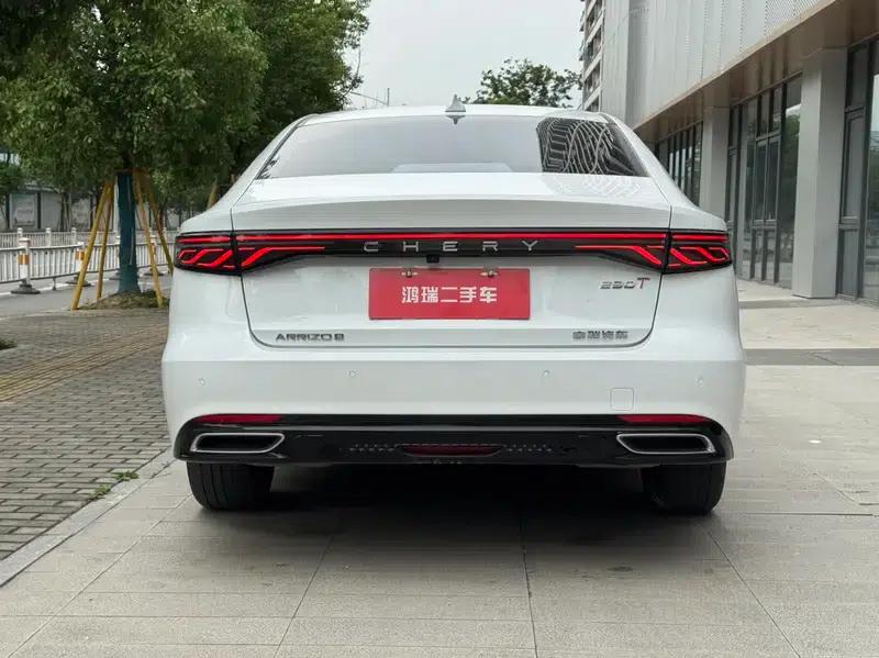Chery Arrizo 8 PRO 2025 1.6T DCT Luxury Edition — миниатюра 6