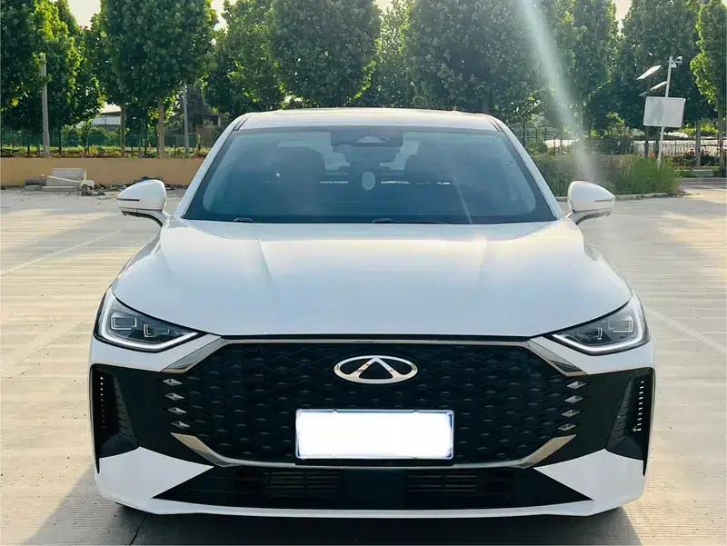Chery Arrizo 8 PRO 2025 1.6T DCT Luxury Edition — миниатюра 2