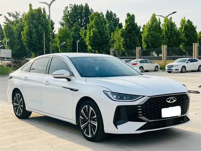 Chery Arrizo 8 PRO 2025 1.6T DCT Luxury Edition — миниатюра 3