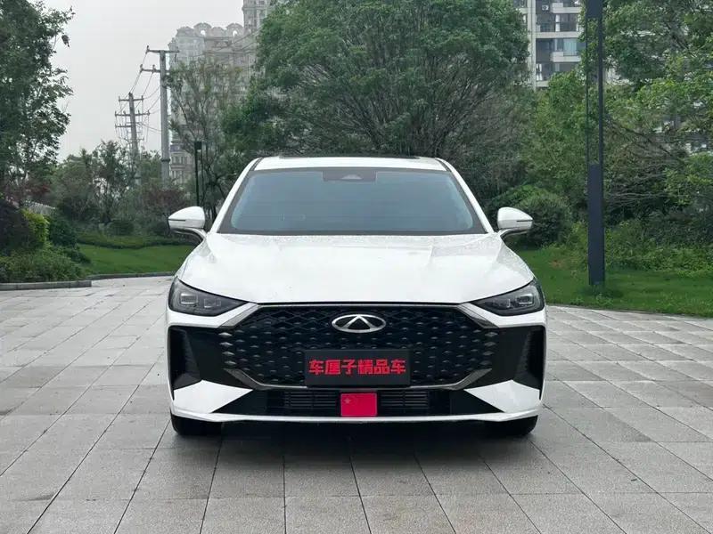 Chery Arrizo 8 PRO 2025 1.6T DCT Luxury Edition — миниатюра 2
