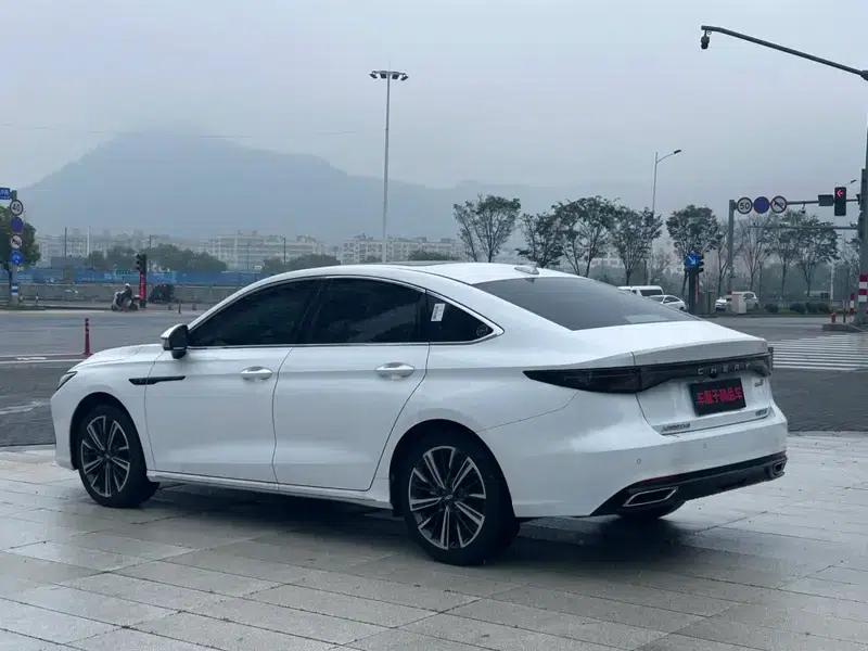 Chery Arrizo 8 PRO 2025 1.6T DCT Luxury Edition — миниатюра 5