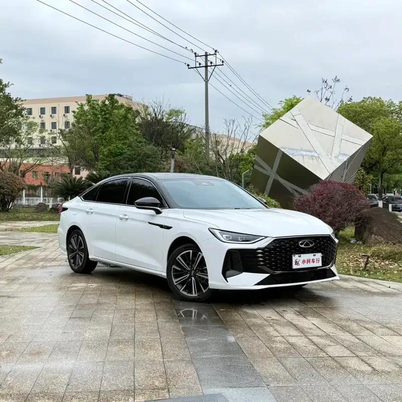 Chery Arrizo 8 PRO 2025 1.6T DCT Luxury Edition — миниатюра 3