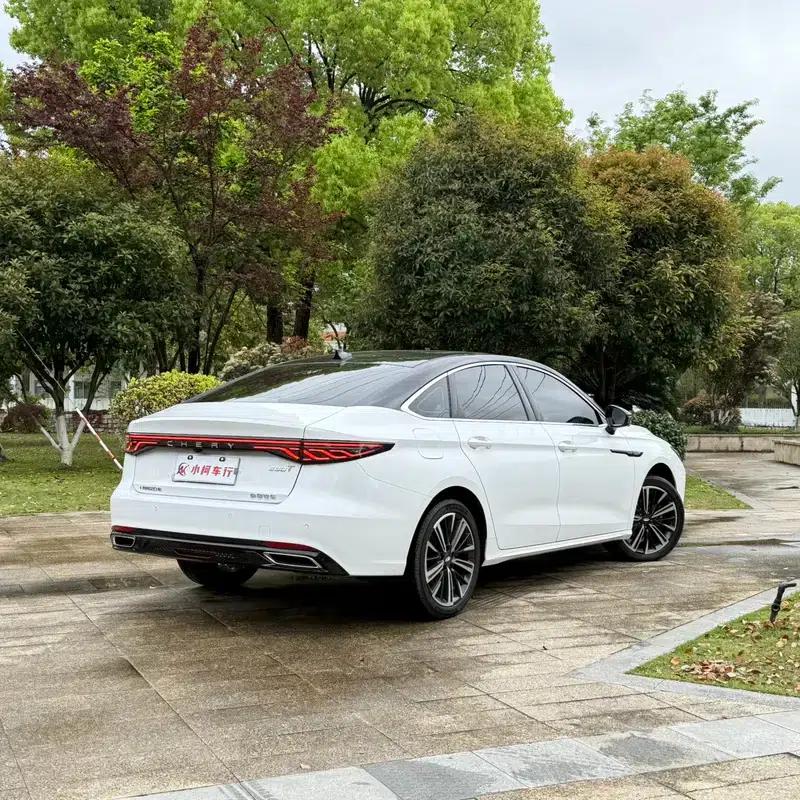 Chery Arrizo 8 PRO 2025 1.6T DCT Luxury Edition — миниатюра 6