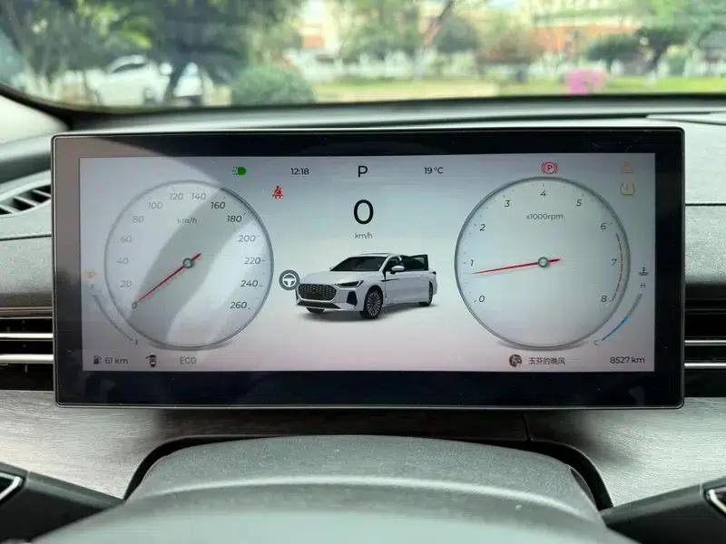 Chery Arrizo 8 PRO 2025 1.6T DCT Luxury Edition — миниатюра 10