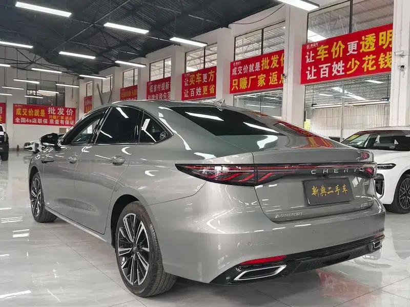 Chery Arrizo 8 PRO 2025 1.6T DCT Standard Edition — миниатюра 4