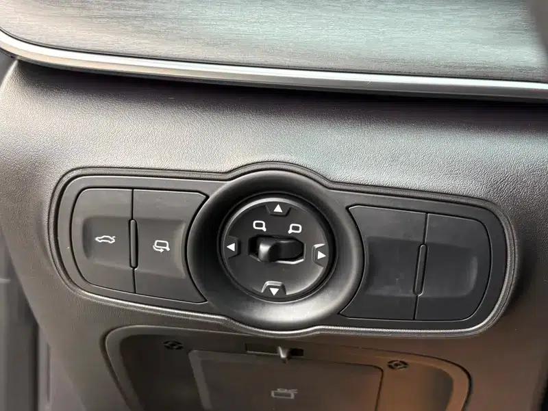 Chery Arrizo 8 PRO 2025 1.6T DCT Luxury Edition — миниатюра 11