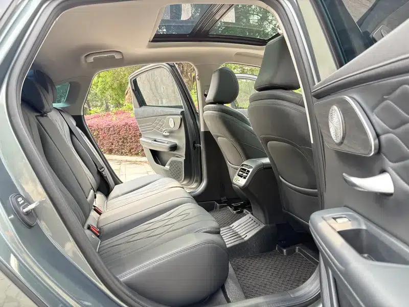 Chery Arrizo 8 PRO 2025 1.6T DCT Luxury Edition — миниатюра 28