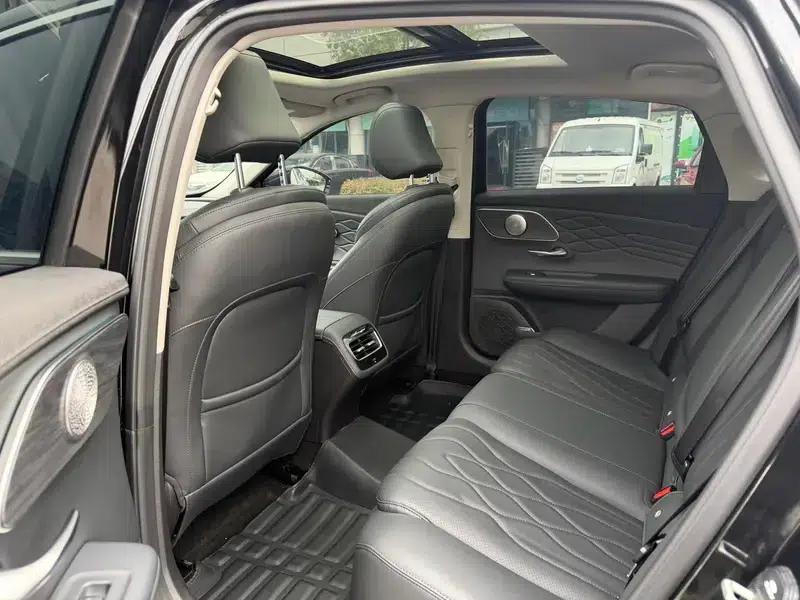 Chery Arrizo 8 PRO 2025 1.6T DCT Comfort Model — миниатюра 9