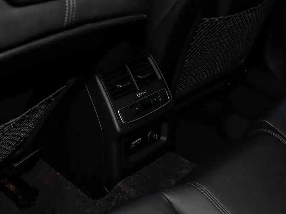 2024 Audi A5 Sportback 40 TFSI (Imported) - Fashionable and Dynamic Model — миниатюра 11