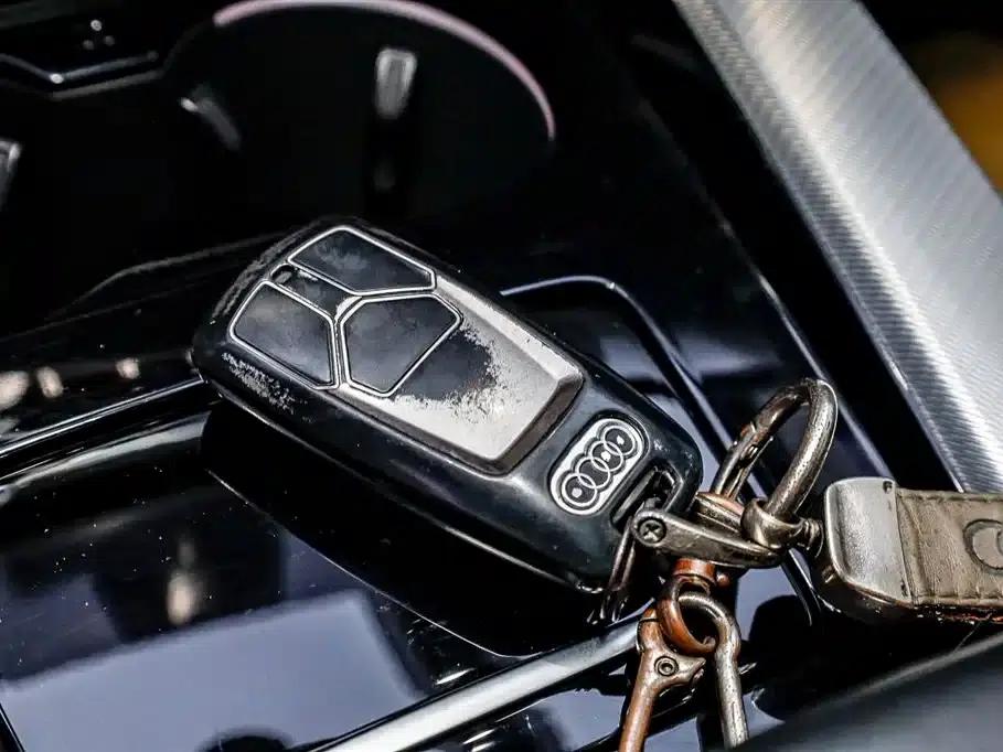 2024 Audi A5 Sportback 40 TFSI (Imported) - Fashionable and Dynamic Model — миниатюра 19