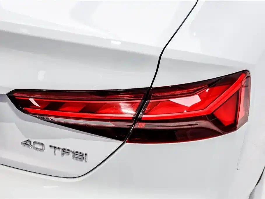 Audi A5 (Imported) 2024 Sportback 40 TFSI Fashion Dynamic Edition — миниатюра 23