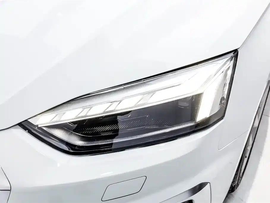 Audi A5 (Imported) 2024 Sportback 40 TFSI Fashion Dynamic Edition — миниатюра 32