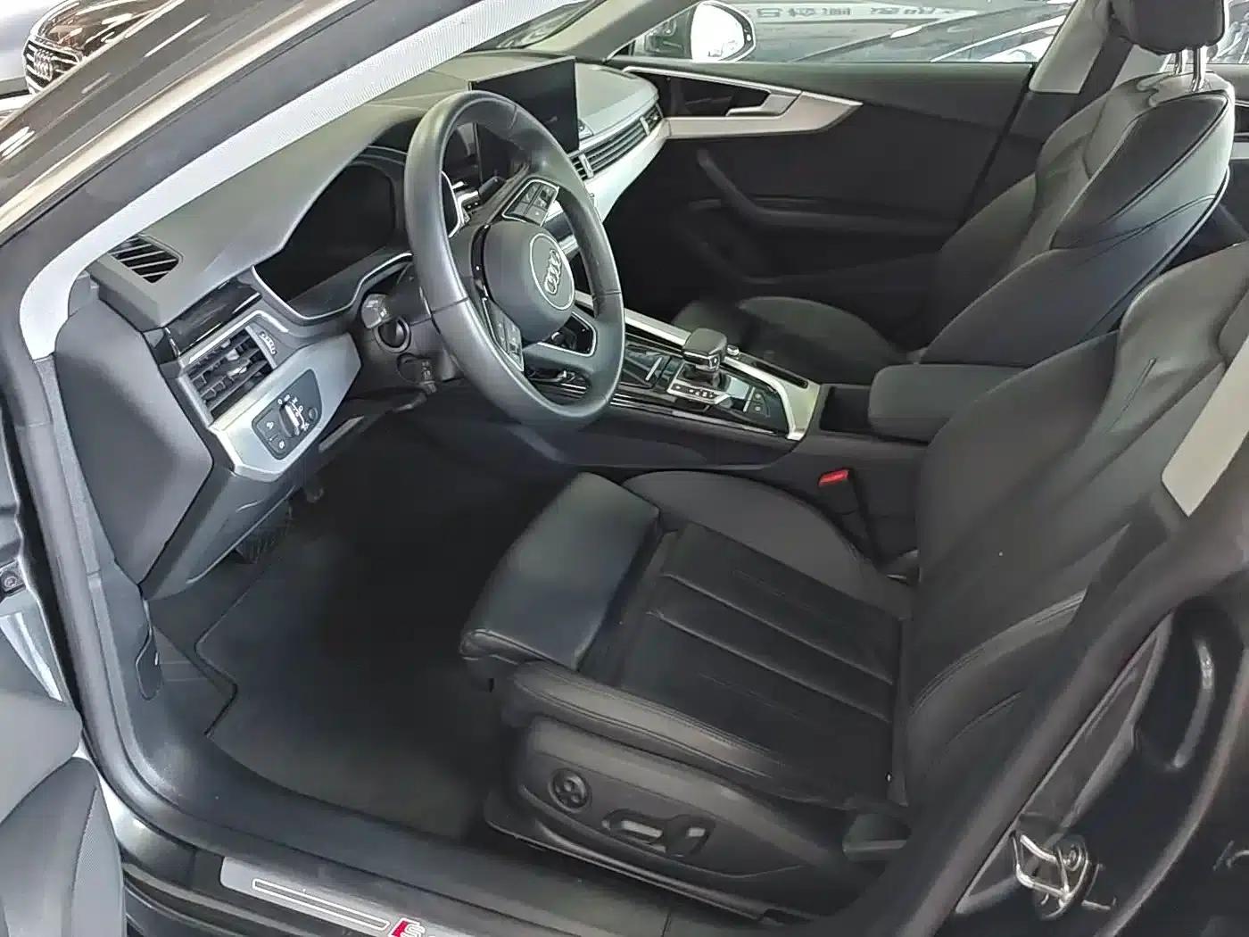 2023 Audi A5 Sportback 40 TFSI quattro Luxury Dynamic (Imported) — миниатюра 4