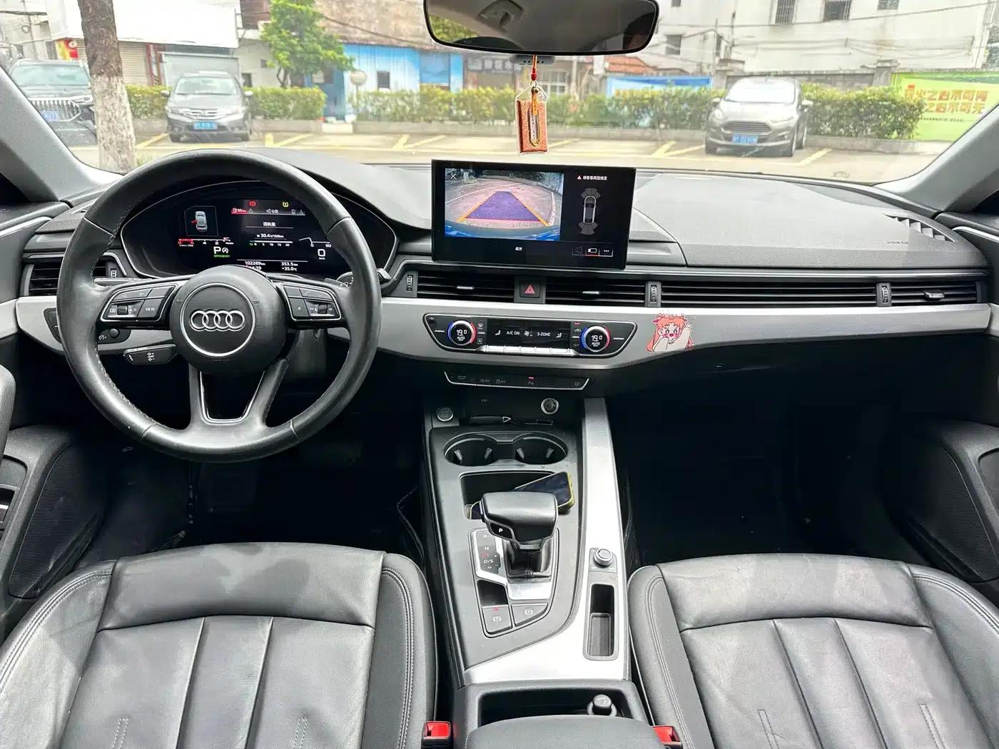 2021 Audi A5 Sportback 40 TFSI (Imported) - Fashionable and Dynamic Model — миниатюра 5