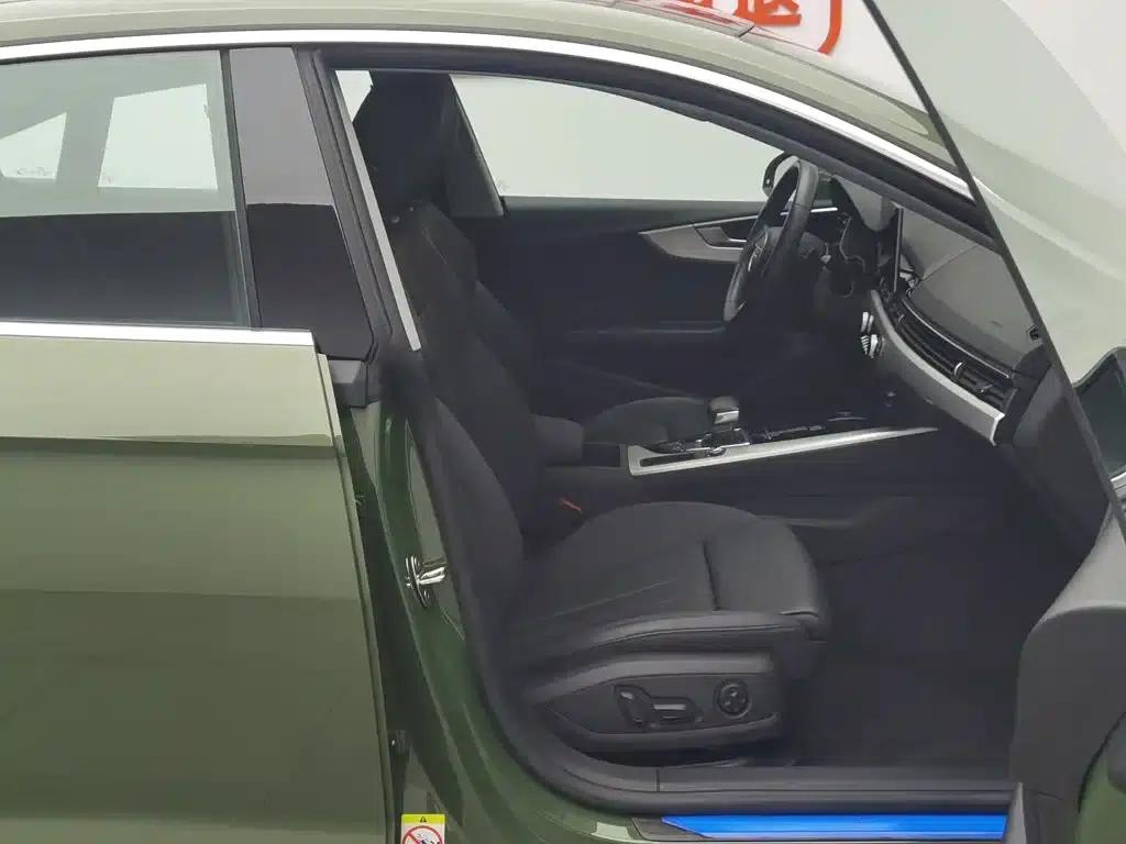 2022 Audi A5 Sportback 40 TFSI (Imported) - Fashionable and Dynamic Model — миниатюра 23
