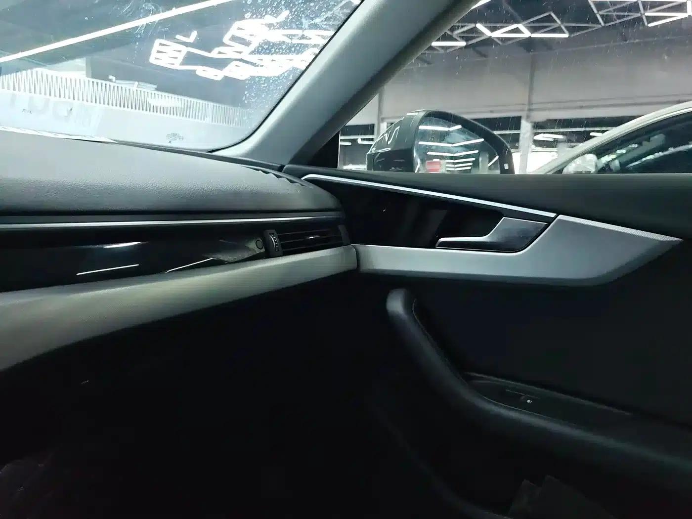 2023 Audi A5 Sportback 40 TFSI (Imported) - Fashionable and Dynamic Model — миниатюра 14