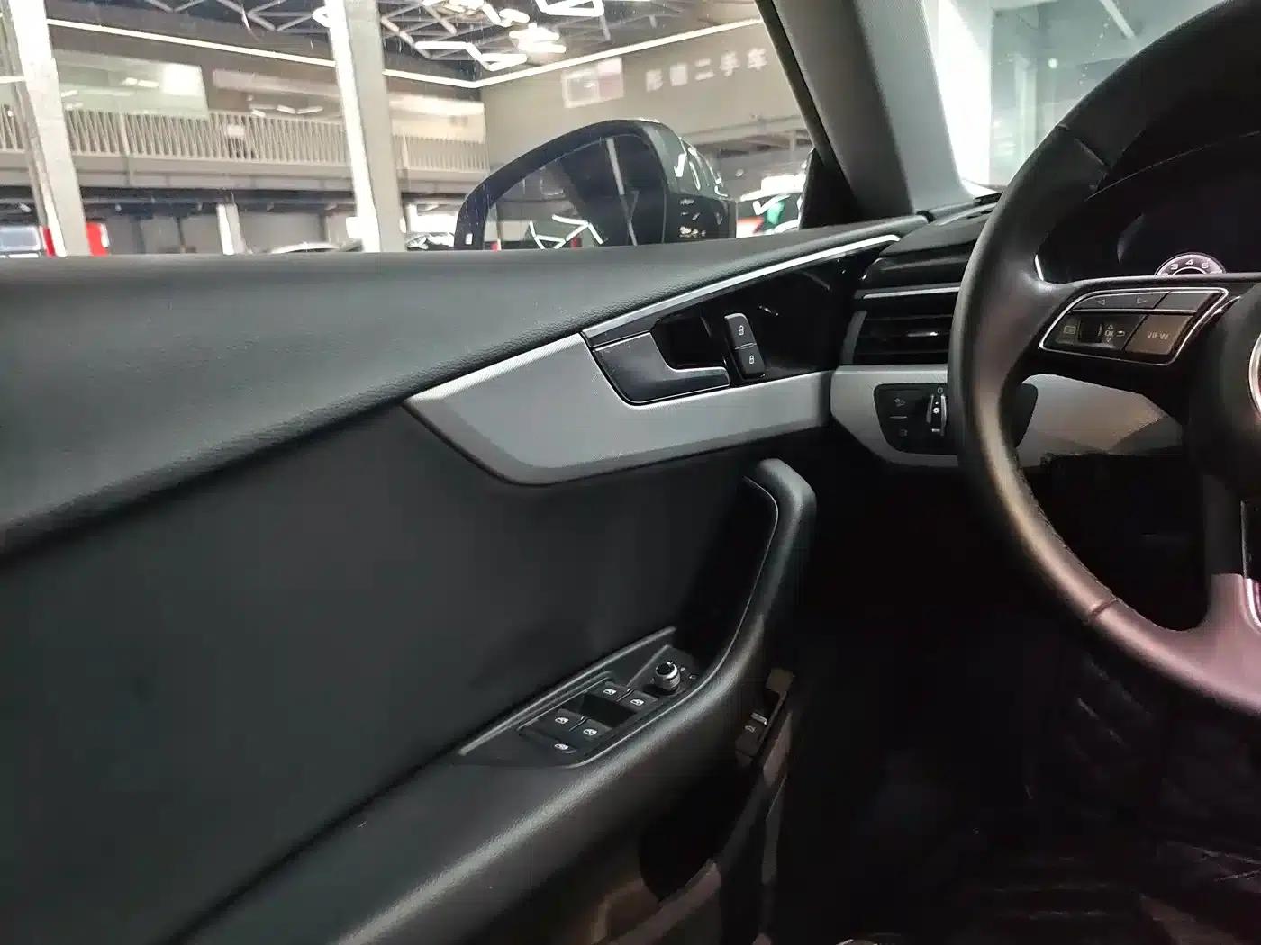 2023 Audi A5 Sportback 40 TFSI (Imported) - Fashionable and Dynamic Model — миниатюра 15