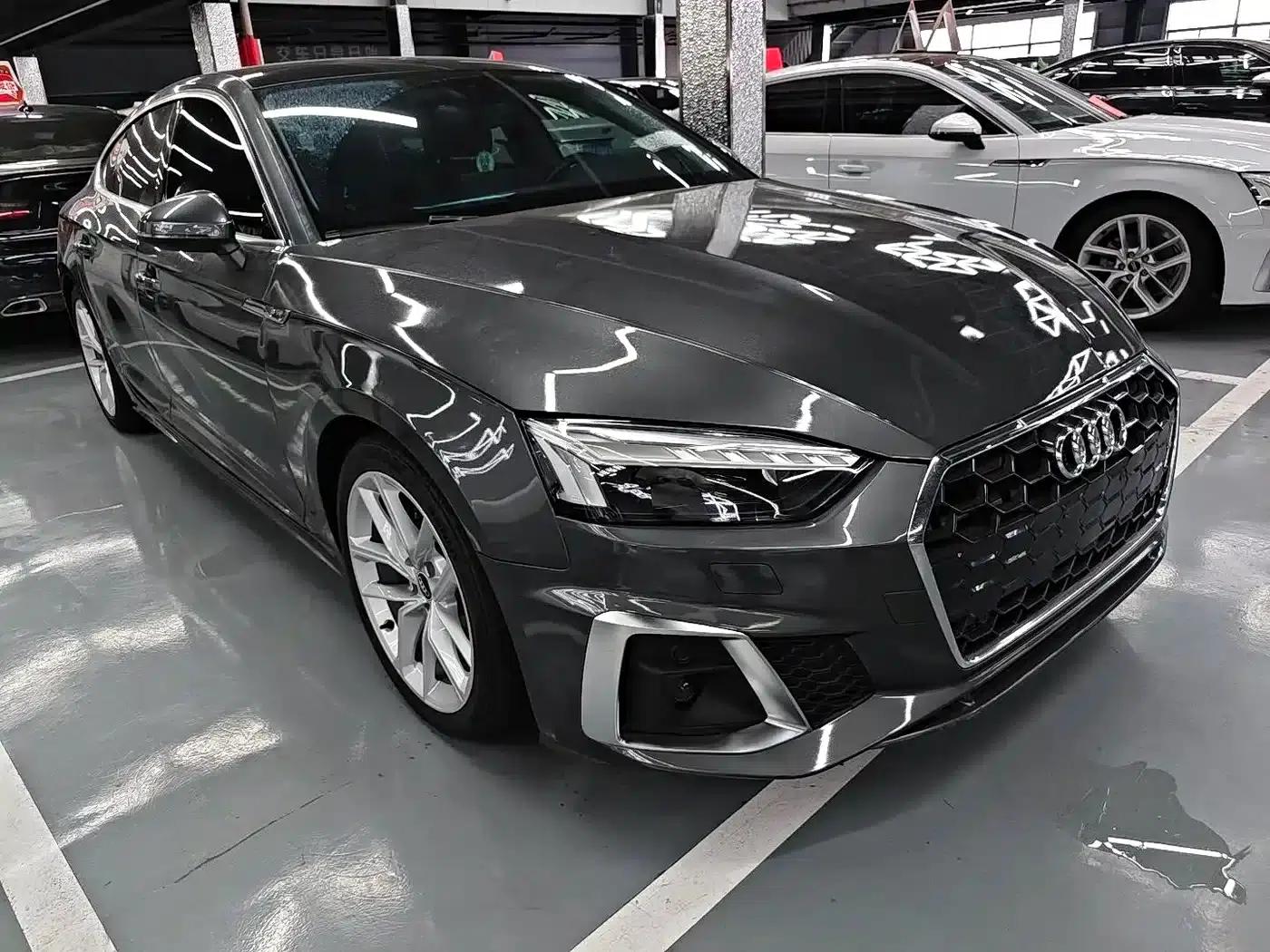 2023 Audi A5 Sportback 40 TFSI (Imported) - Fashionable and Dynamic Model — миниатюра 3