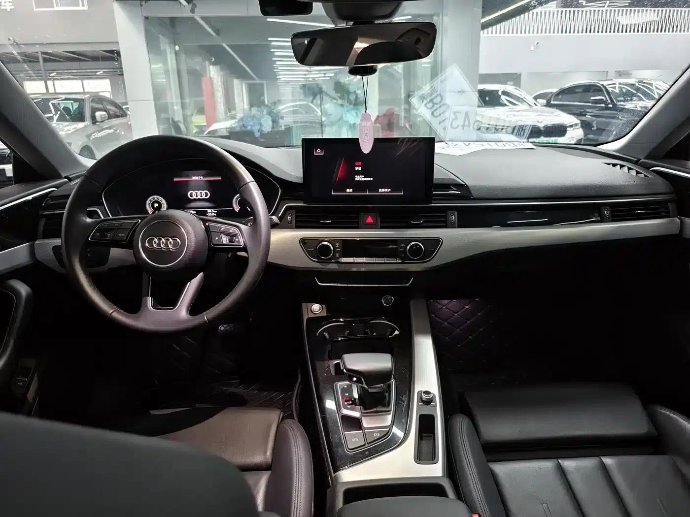 2023 Audi A5 Sportback 40 TFSI (Imported) - Fashionable and Dynamic Model — миниатюра 9