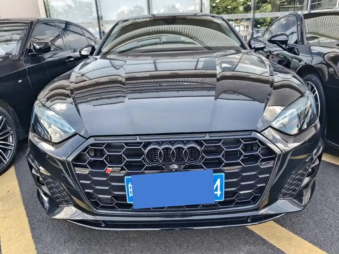 2021 Audi A5 Sportback 40 TFSI (Imported) - Fashionable and Elegant Model — миниатюра 2