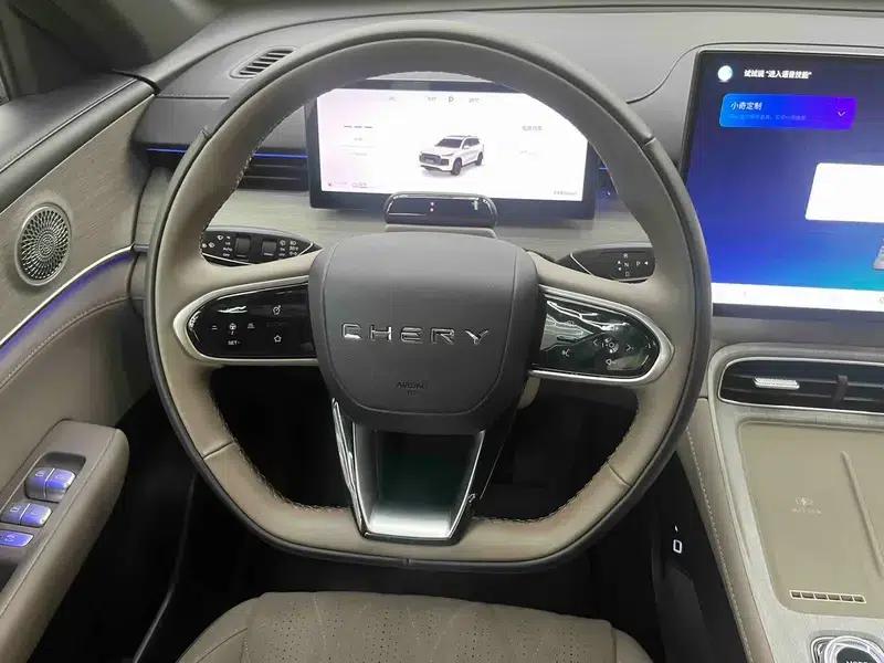 Chery Tiggo 8 PLUS C-DM 2025 1.5T Premium Edition — миниатюра 14