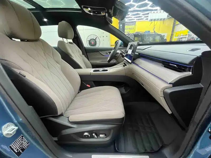 Chery Tiggo 8 PLUS C-DM 2025 1.5T Premium Edition — миниатюра 18